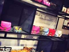 -MCM(比斯特上海购物村店)