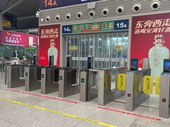 -郑州东站