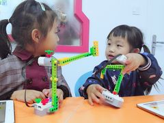 -童程童美·信息学竞赛·乐高机器人编程(昆明高新校区)