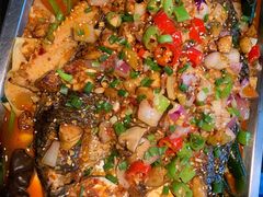 -鸣记脆皮烤鱼·海鲜烤鱼(三八广场店)