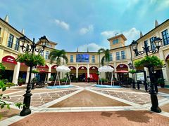 -佛罗伦萨小镇广佛名品奥特莱斯(疏港路店)