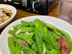 荷兰豆炒腊肉-谢记上海大排档(长寿路店)