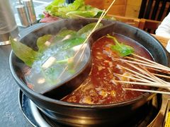 -川成串·自助串串香火锅(朝阳店)