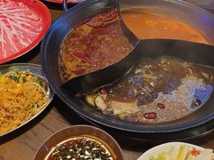 -萍姐火锅·公路夜市(武汉首店)