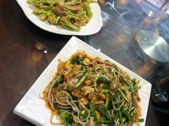 -东来菜馆•手抓海鲜家常菜•海鲜锅贴(鸽子窝店)