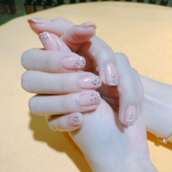 -染指坊日式美甲美睫设计中心