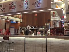 -必胜客(大宁路店)