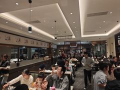 -高玛纳驴肉火烧(一世界店)