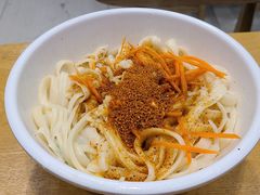 特色油泼面-洋洋安徽牛肉板面(洋洋店)