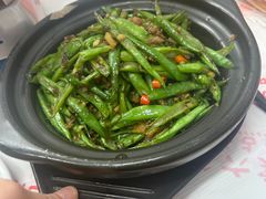 -堂瓦里·33年传统赣菜(第一街区店)