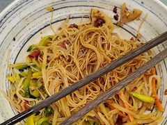 -梅溪·小伙子干挑面(安吉总店)