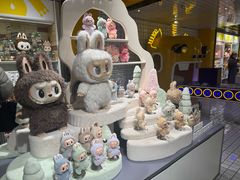 -泡泡玛特POPMART(上海环球港店)