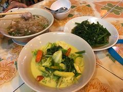 -Kat's Kitchen