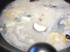 营养奶汤锅底-七秒鱼·斑鱼火锅(太阳城店)