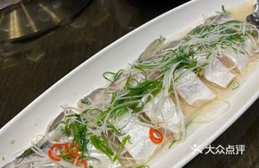 Steamed Whitebait Fish with Chicken Oil and Pickled