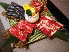 -山川小町·极番烧肉(新地假日广场店)