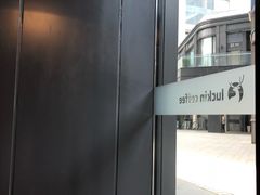 -瑞幸咖啡(石榴中心店)