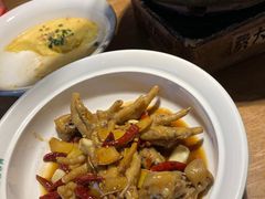 -费大厨辣椒炒肉(万家丽一店)