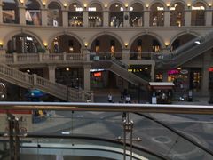 -王府井奥莱临潼小镇(临潼店)