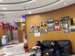 -雅悦齿科(顾村公园店)