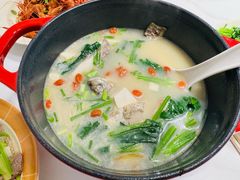 -爱贝尔高端月嫂(母婴护理)