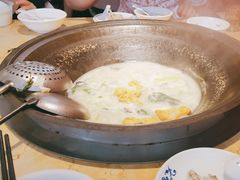 -陈大锅·岳阳鱼馆·地道岳阳菜(美食街店)