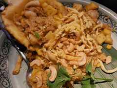 -大头虾越式风味餐厅(光明广场店)