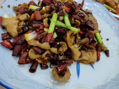 辣子肥肠-洪霞餐馆