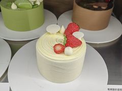 -théATRE茶聚场·餐厅(环球金融中心店)