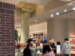 -秋林·里道斯(西七道街店)