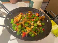 -首秀·四川料理(吾悦广场店)