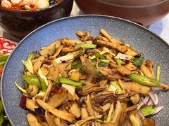 -关里关外·鱼头泡饼(唐冶绿地汇店)