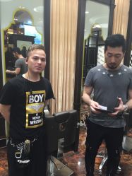 -八佰伴8008星级形象店