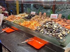 -四海一家自助餐(益田假日广场店)