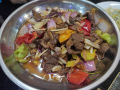 -醉美云南·云南菜主题餐厅(昆明站北京路双龙商场店)