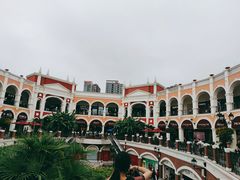 -佛罗伦萨小镇广佛名品奥特莱斯(疏港路店)