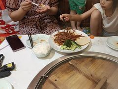 -人民公社铁锅炖·东北菜(卫国道店)