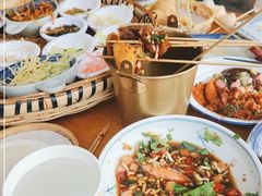 -包整·丝娃娃(一览甲秀楼风景店)