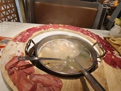 -牛人日志·鲜牛肉骨汤火锅(万科里瑧店)
