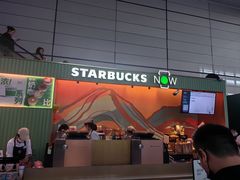 -星巴克(上海虹桥站2A检票口)