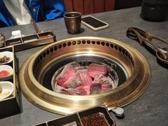 -铭牛烧肉·和牛海鲜自助(高新月牙湖店)