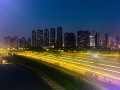 -南京眼步行桥