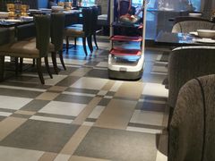 -小天鹅戴斯酒店鲸鲨百汇创作料理