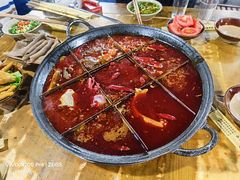 -正南齊北重庆老火锅(光华村直营店)