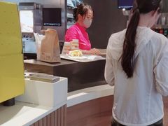 -麦当劳(皇岗路店)