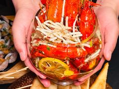 -何师烧烤Pro ·小龙虾·江湖川菜·精酿啤酒(太古里店)