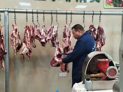 -清真新凯腊牛羊肉专卖店