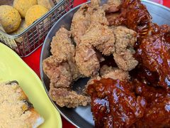 -BHC炸鸡(明洞总店)