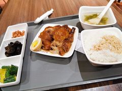 -大食代美食广场(上海中心店)