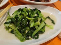 -盒马鲜生(丁香国际店)